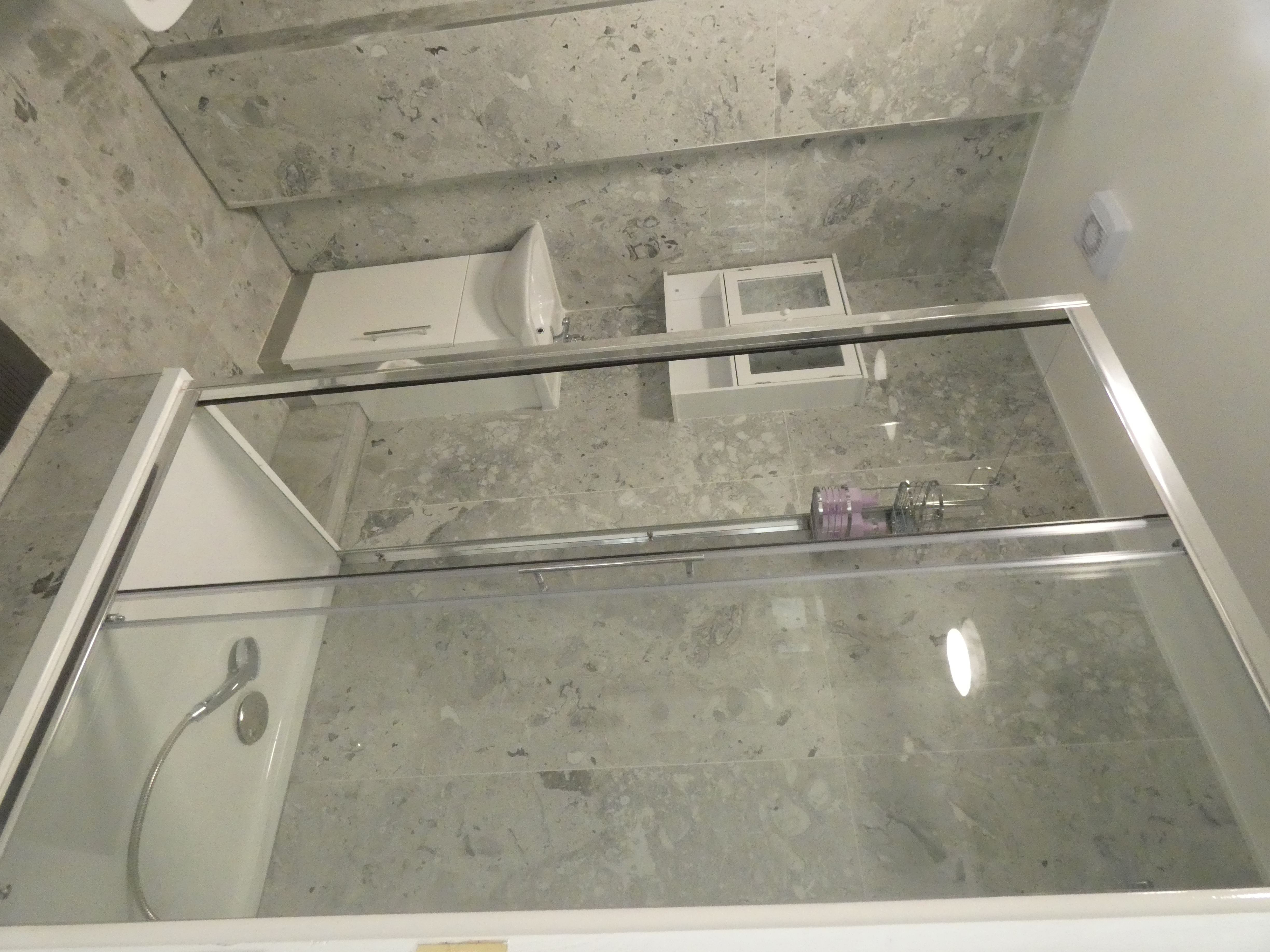 1-bedroom available in a 3 bedroom shared HMO flat