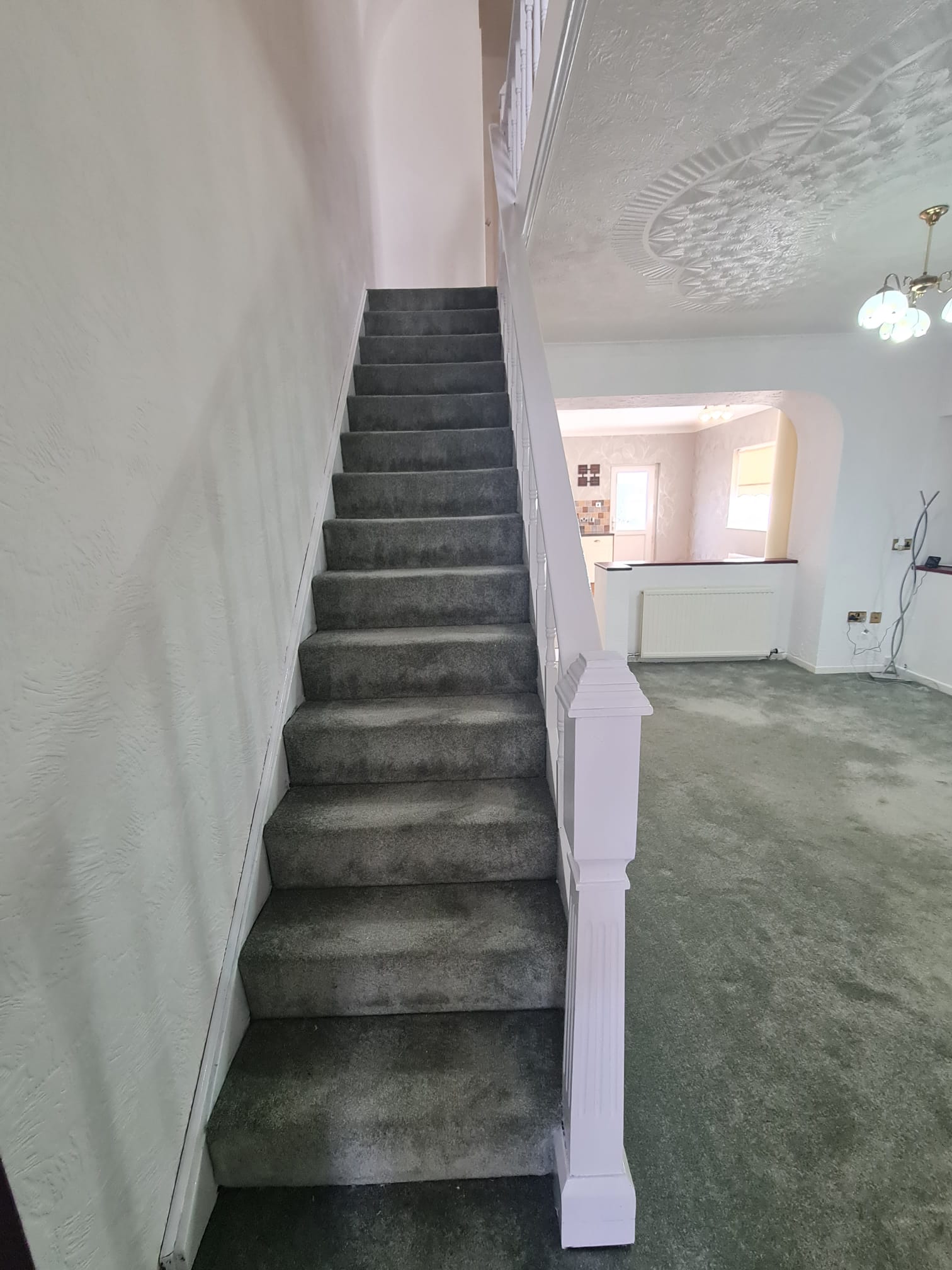 3 bedroom end of terrace house