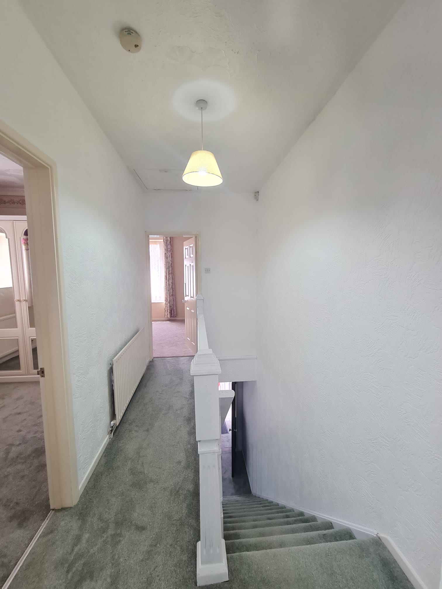 3 bedroom end of terrace house