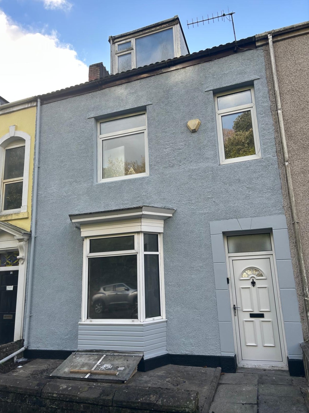 4 bedroom terraced house