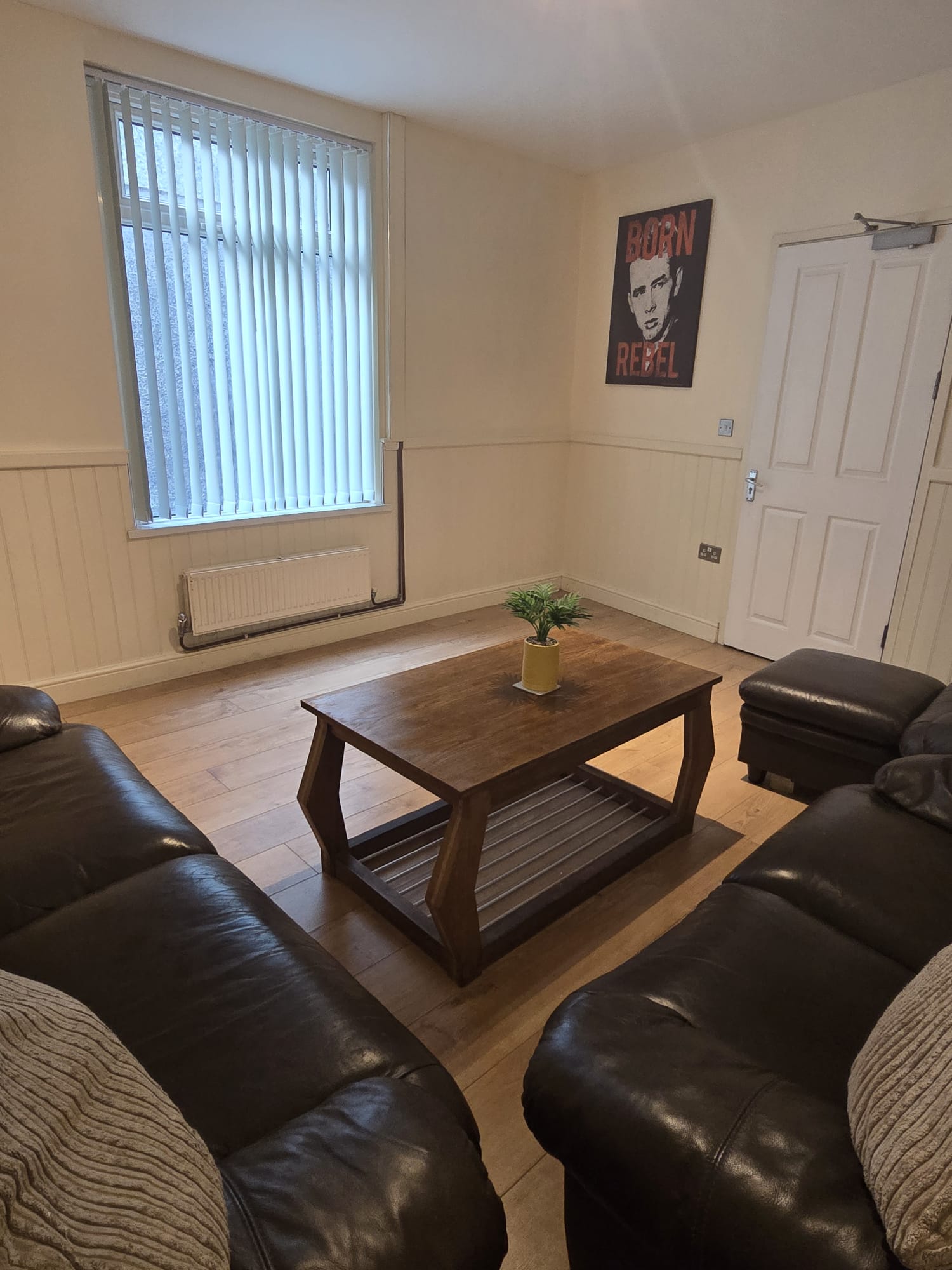 6 Rooms available for to let at Kilvey Terrace, St Thomas, Swansea, SA1 8BA (HMO)