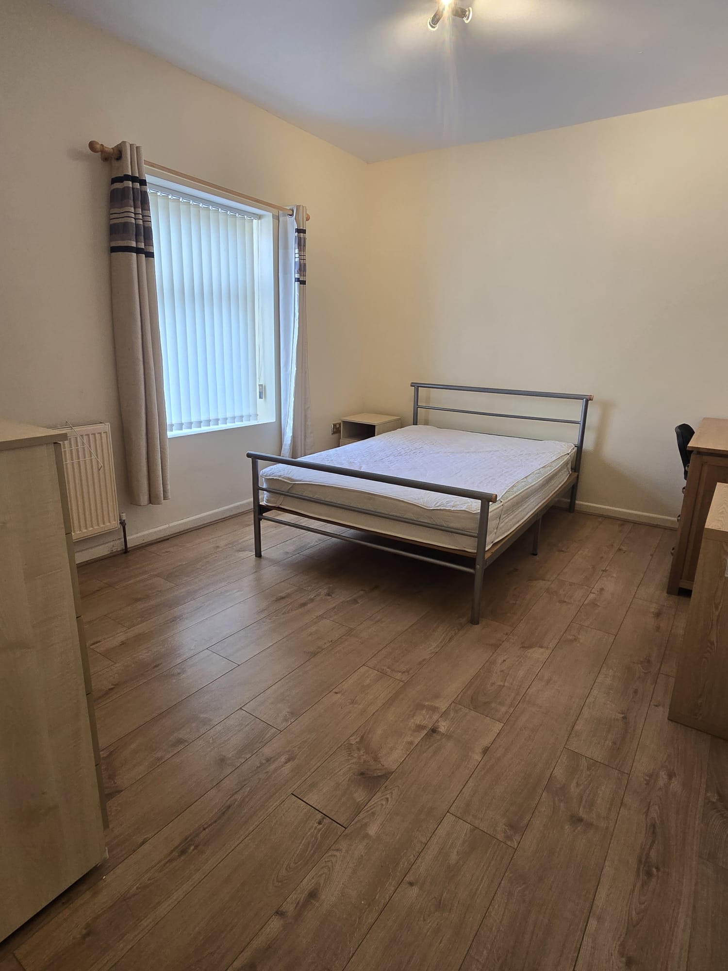 6 Rooms available for to let at Kilvey Terrace, St Thomas, Swansea, SA1 8BA (HMO)