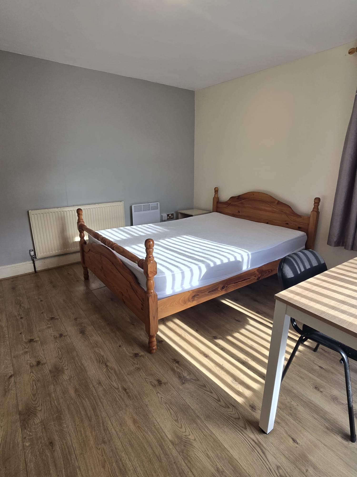 6 Rooms available for to let at Kilvey Terrace, St Thomas, Swansea, SA1 8BA (HMO)