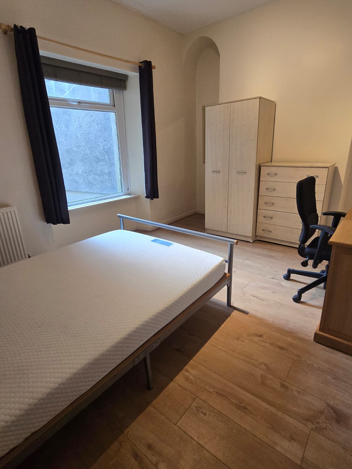 6 Rooms available for to let at Kilvey Terrace, St Thomas, Swansea, SA1 8BA (HMO)