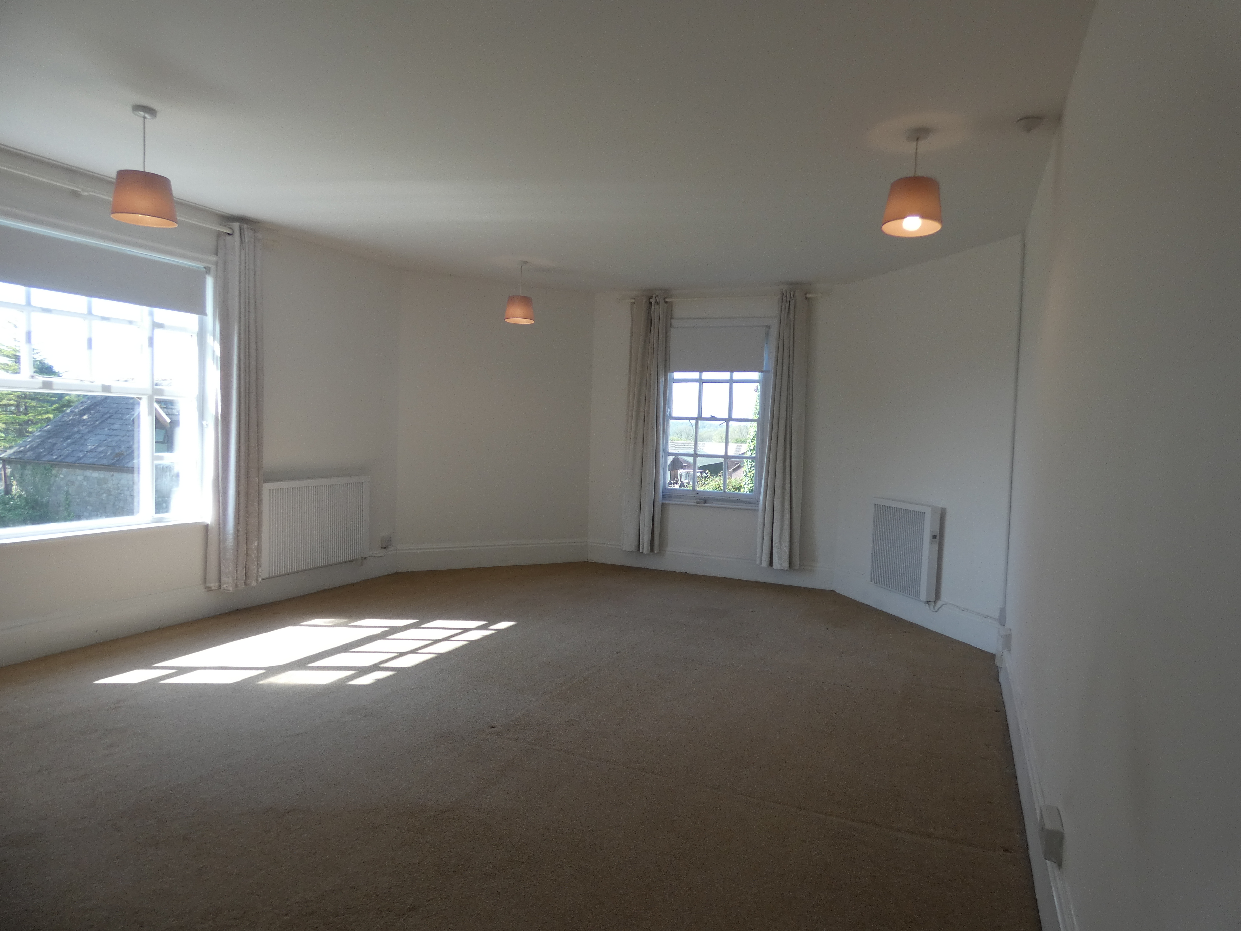 Herberts Lodge – Elegant Period Home with Private Grounds (To Let)