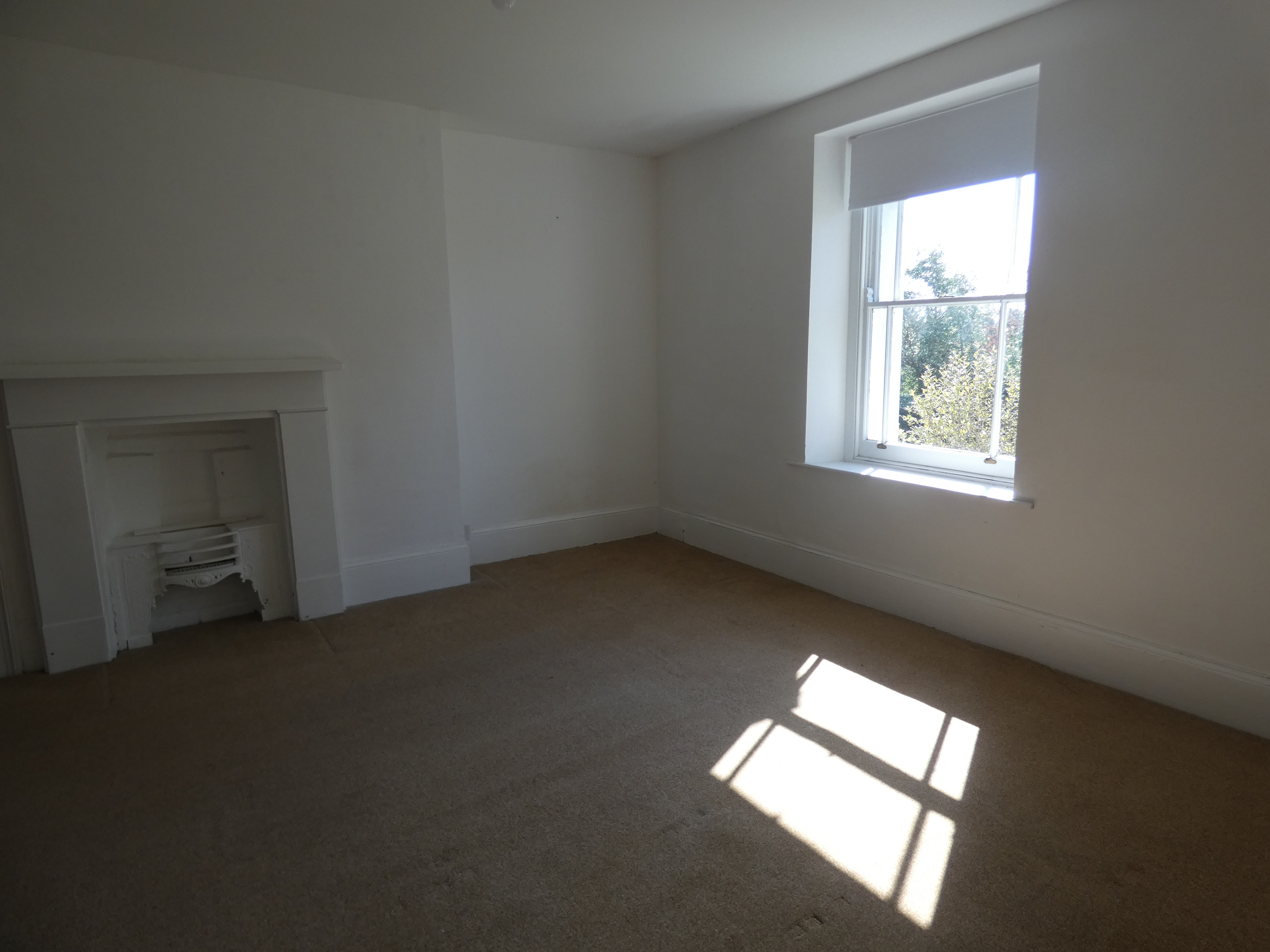 Herberts Lodge – Elegant Period Home with Private Grounds (To Let)