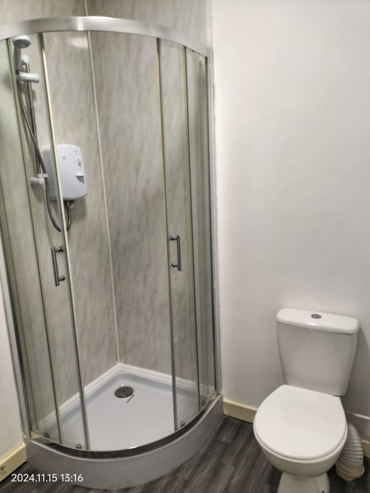 Freehold Mixed‑Use Building – Woodfield Street, Morriston, Swansea SA6 8BA