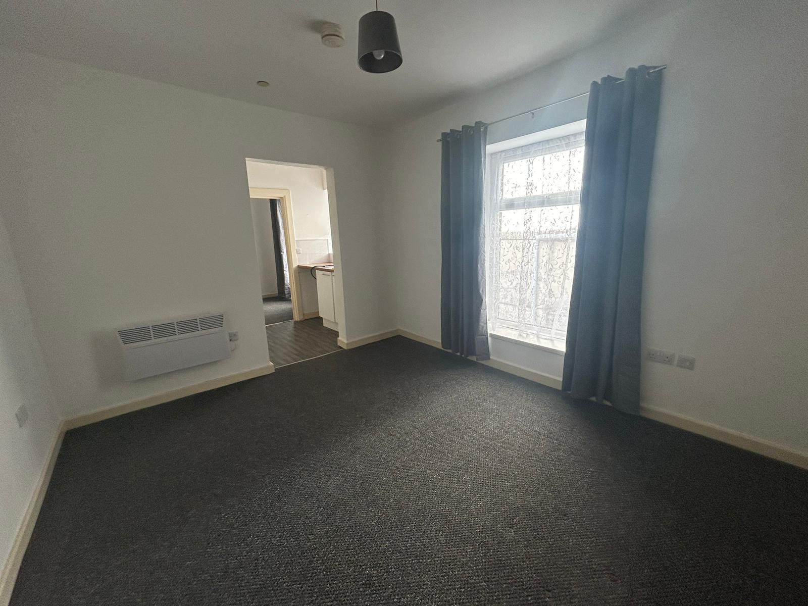 Freehold Mixed‑Use Building – Woodfield Street, Morriston, Swansea SA6 8BA
