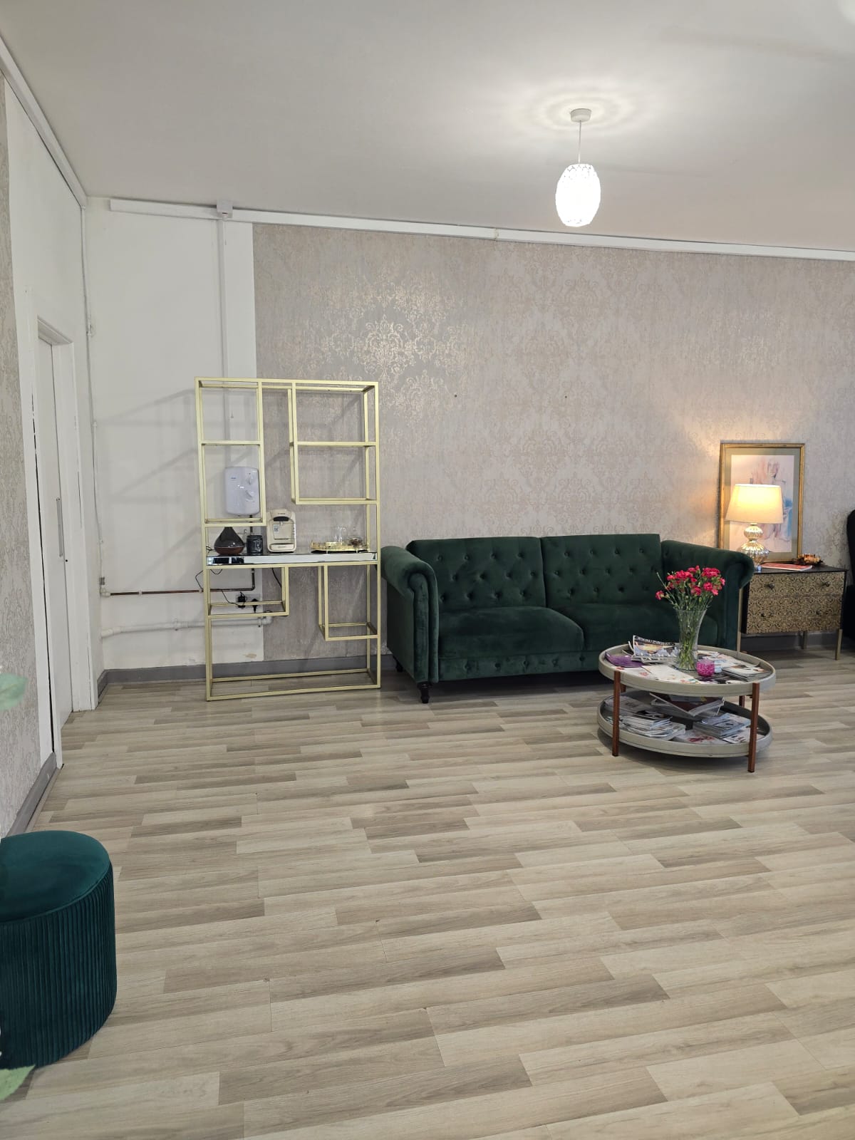 Freehold Mixed‑Use Building – Woodfield Street, Morriston, Swansea SA6 8BA