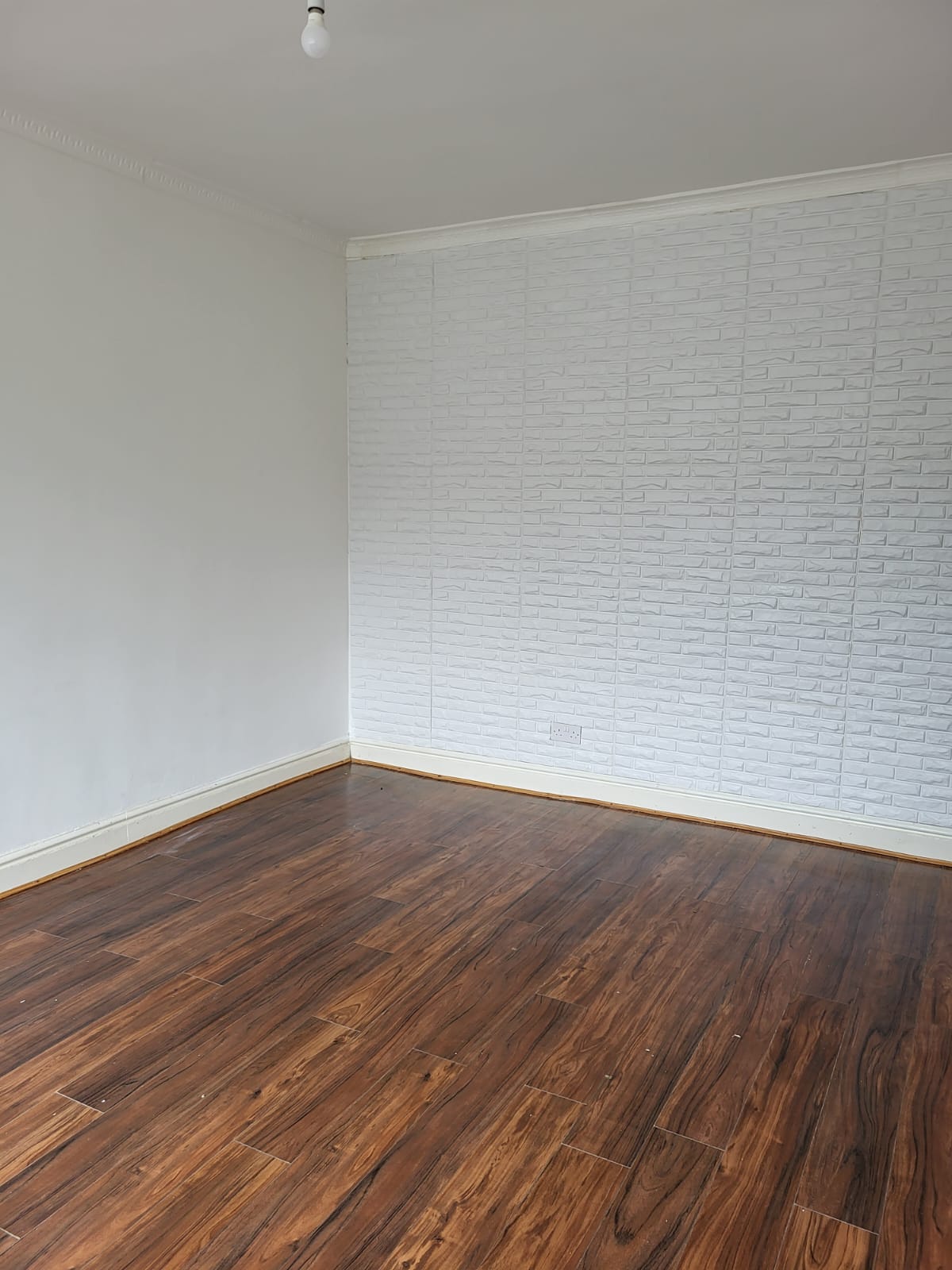 3 Bedroom to let Swansea Road, Trebanos, Swansea, Neath Port Talbot, SA8 4BL