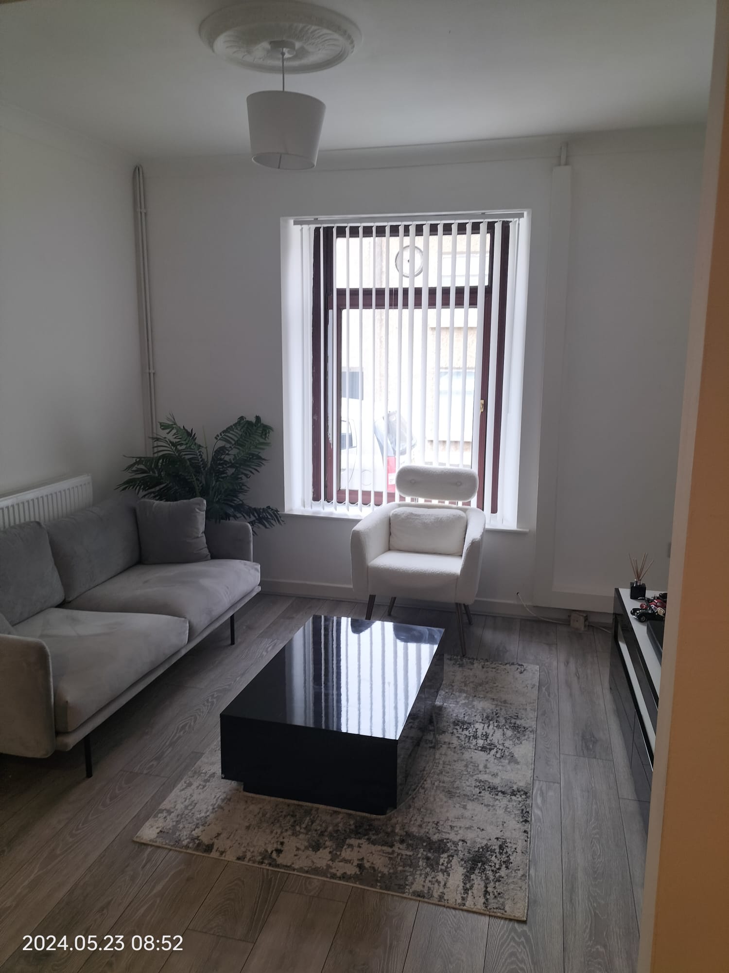 spacious and modern 2‑bedroom home has just become available on Baptist Well Street, right in the heart of Swansea.