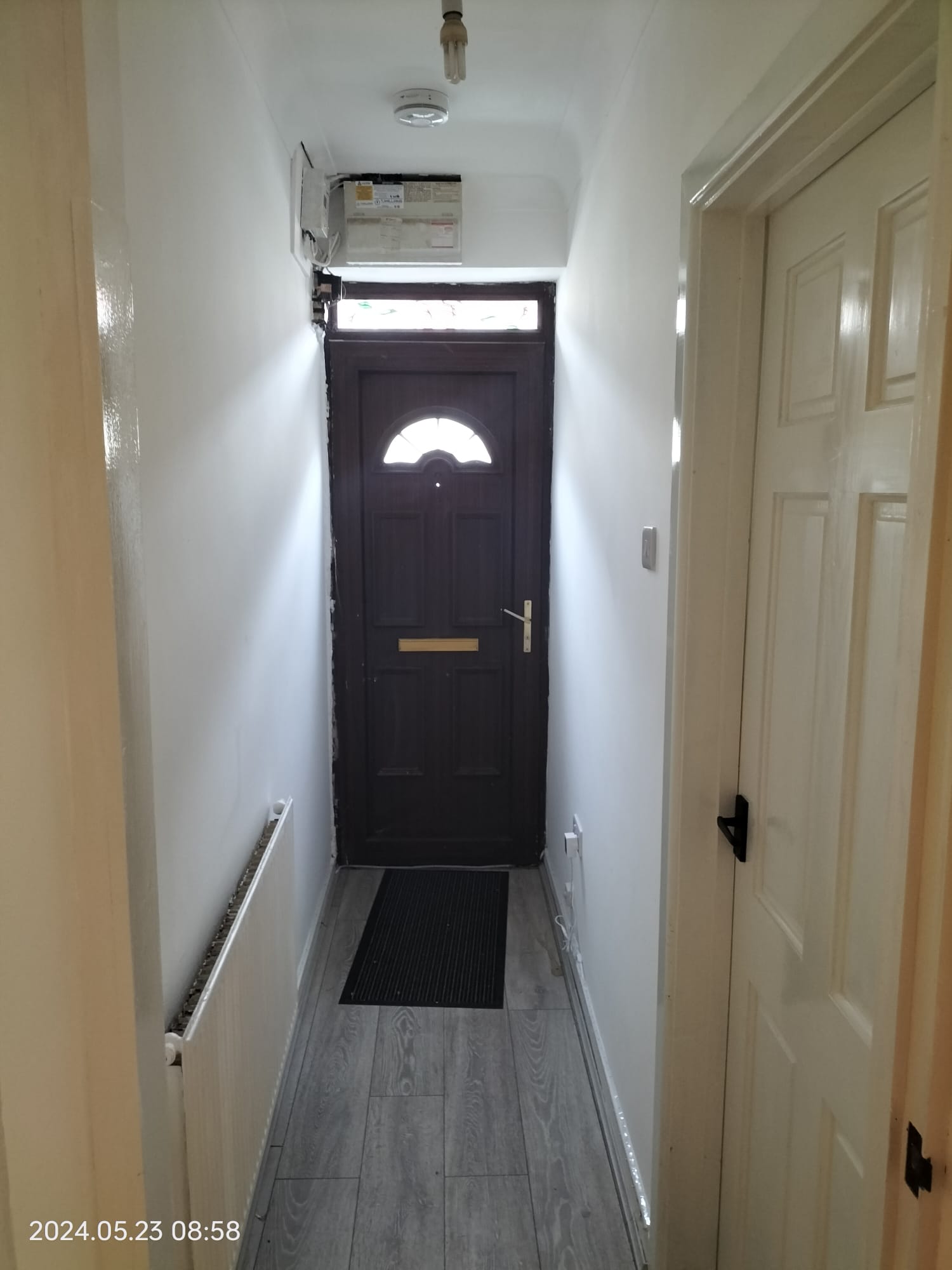 spacious and modern 2‑bedroom home has just become available on Baptist Well Street, right in the heart of Swansea.