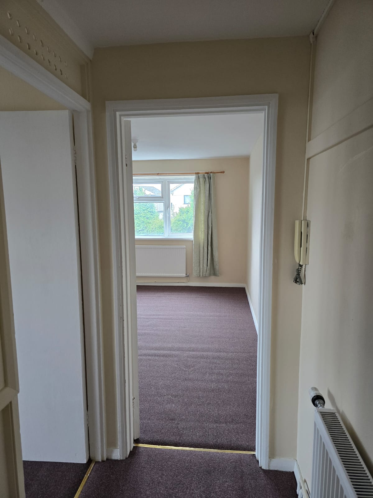 1 Bedroom Flat to Let