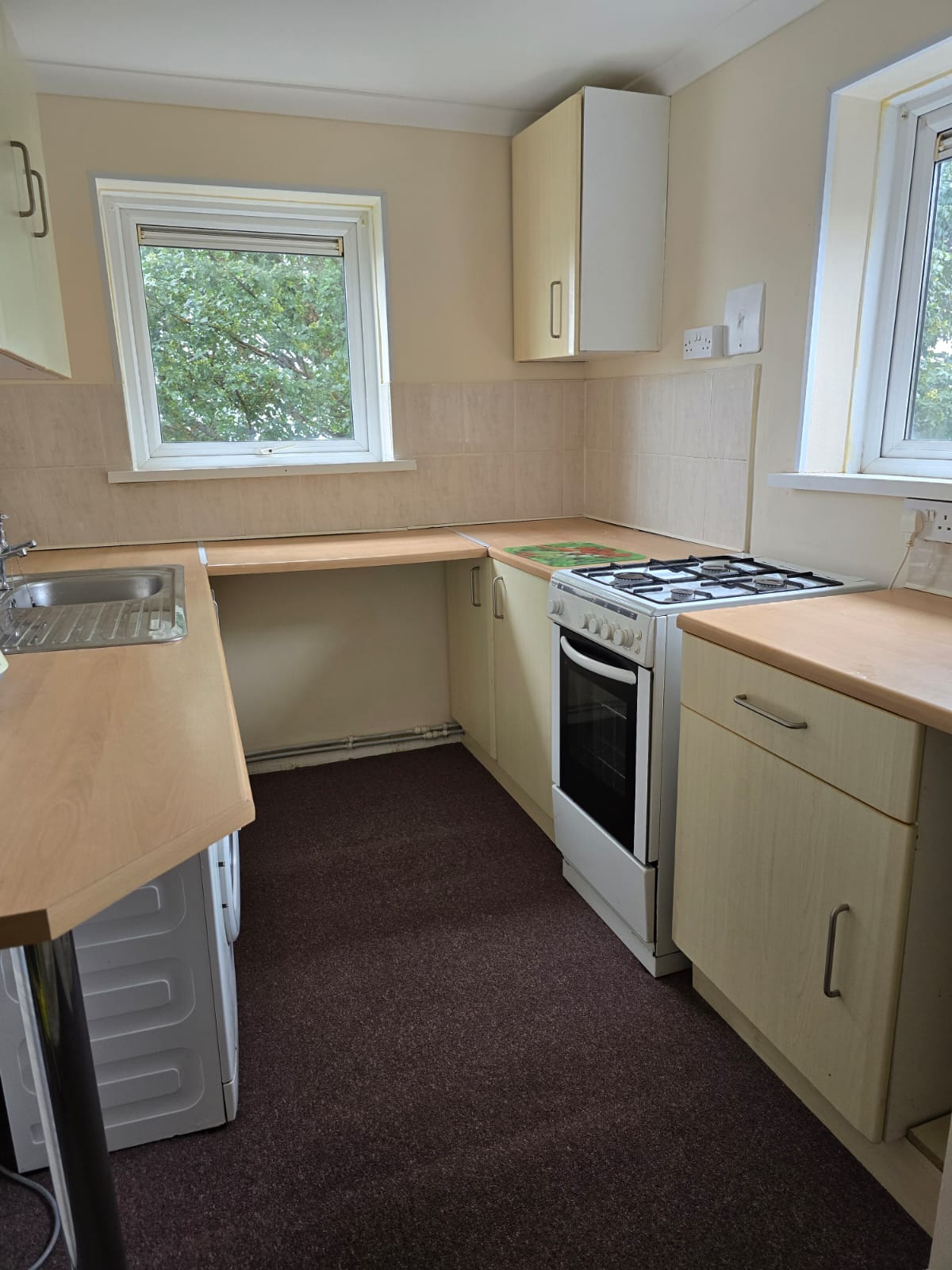 1 Bedroom Flat to Let