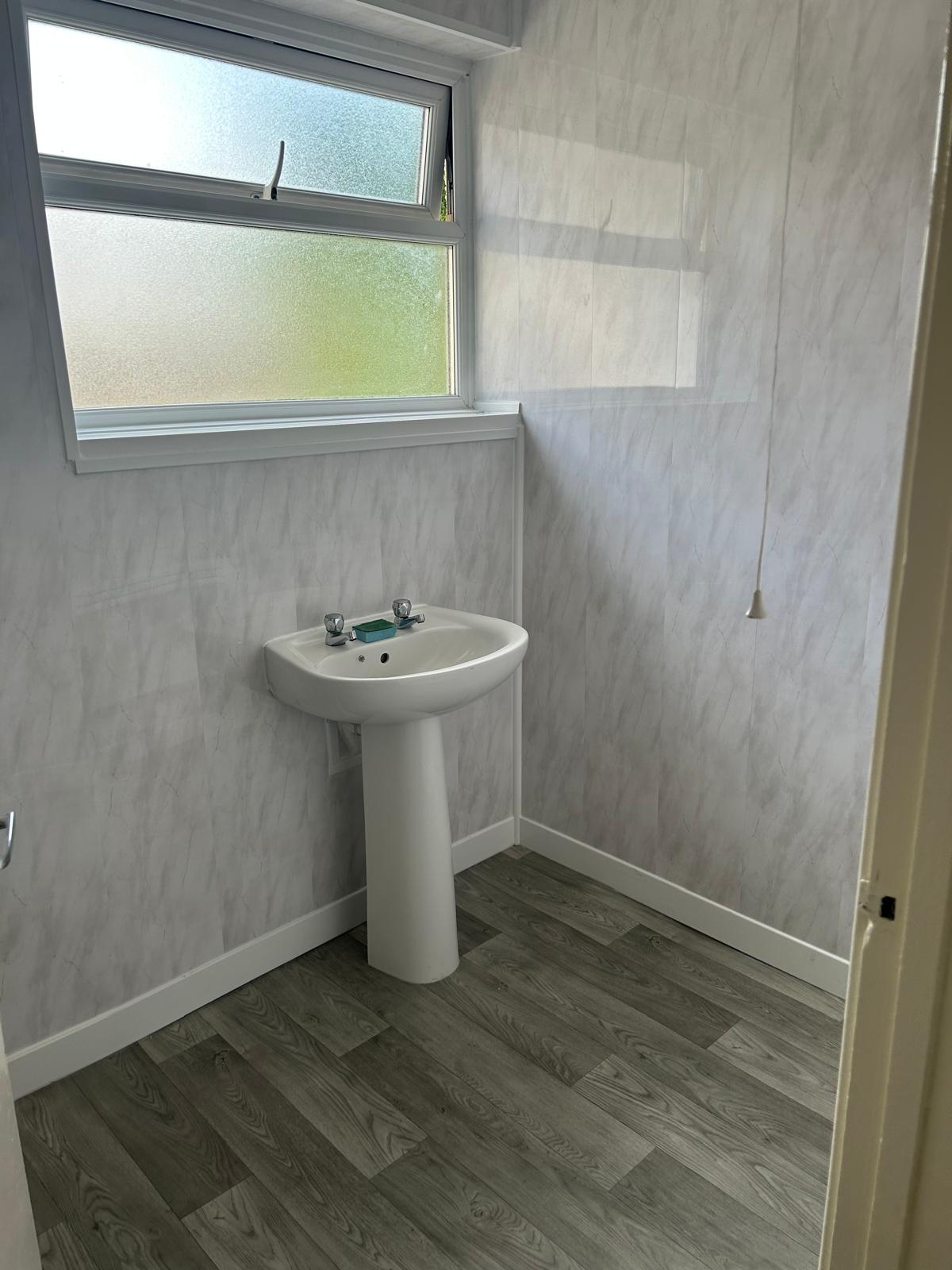 Stylish Two‑Bedroom Flat to Rent in Sandfields