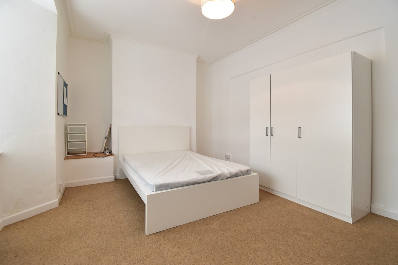 Rhondda Street - 3 BEDROOM HOUSE FOR LET 