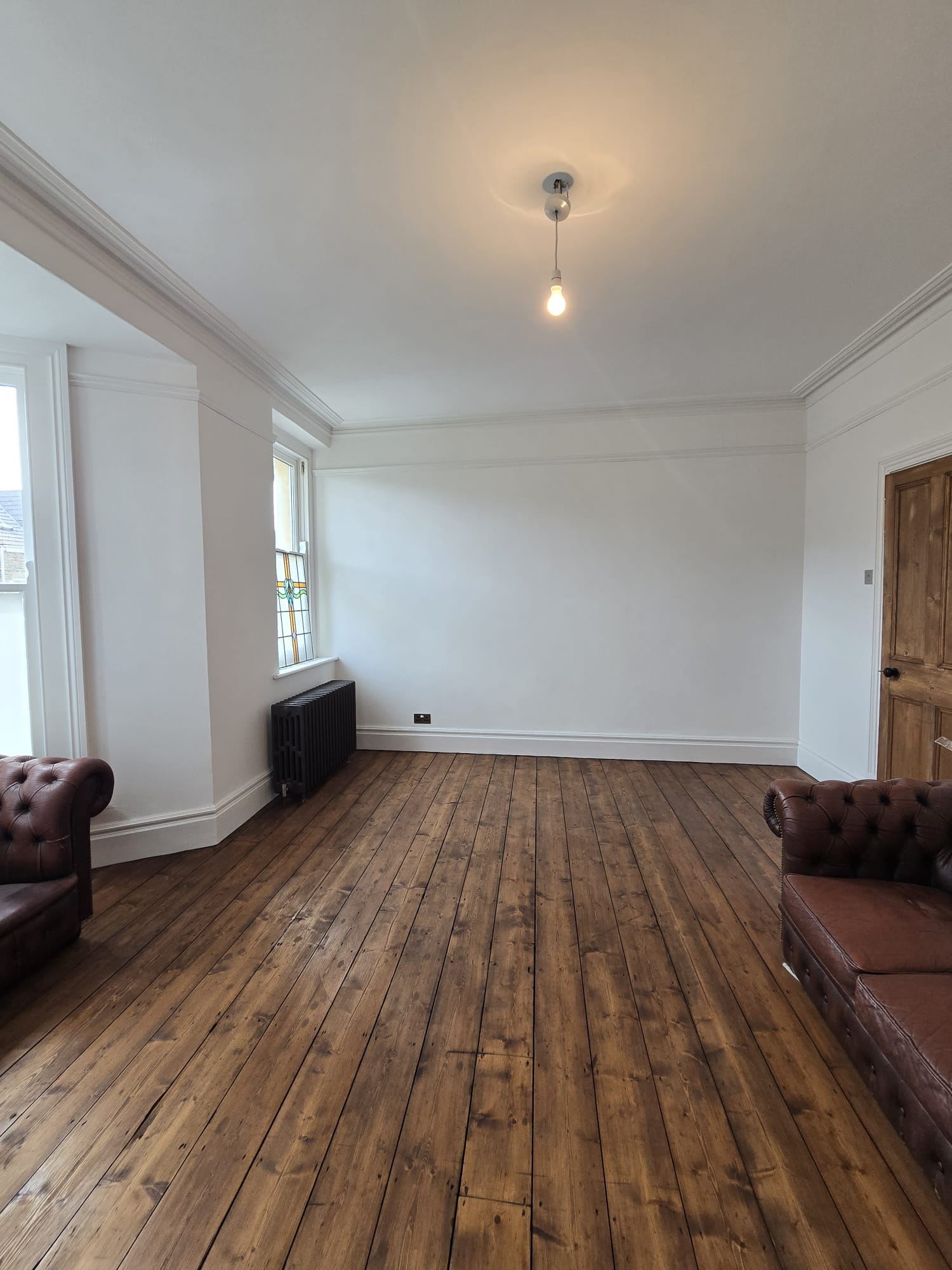 Spacious 5 Bedroom Terraced Property For Sale