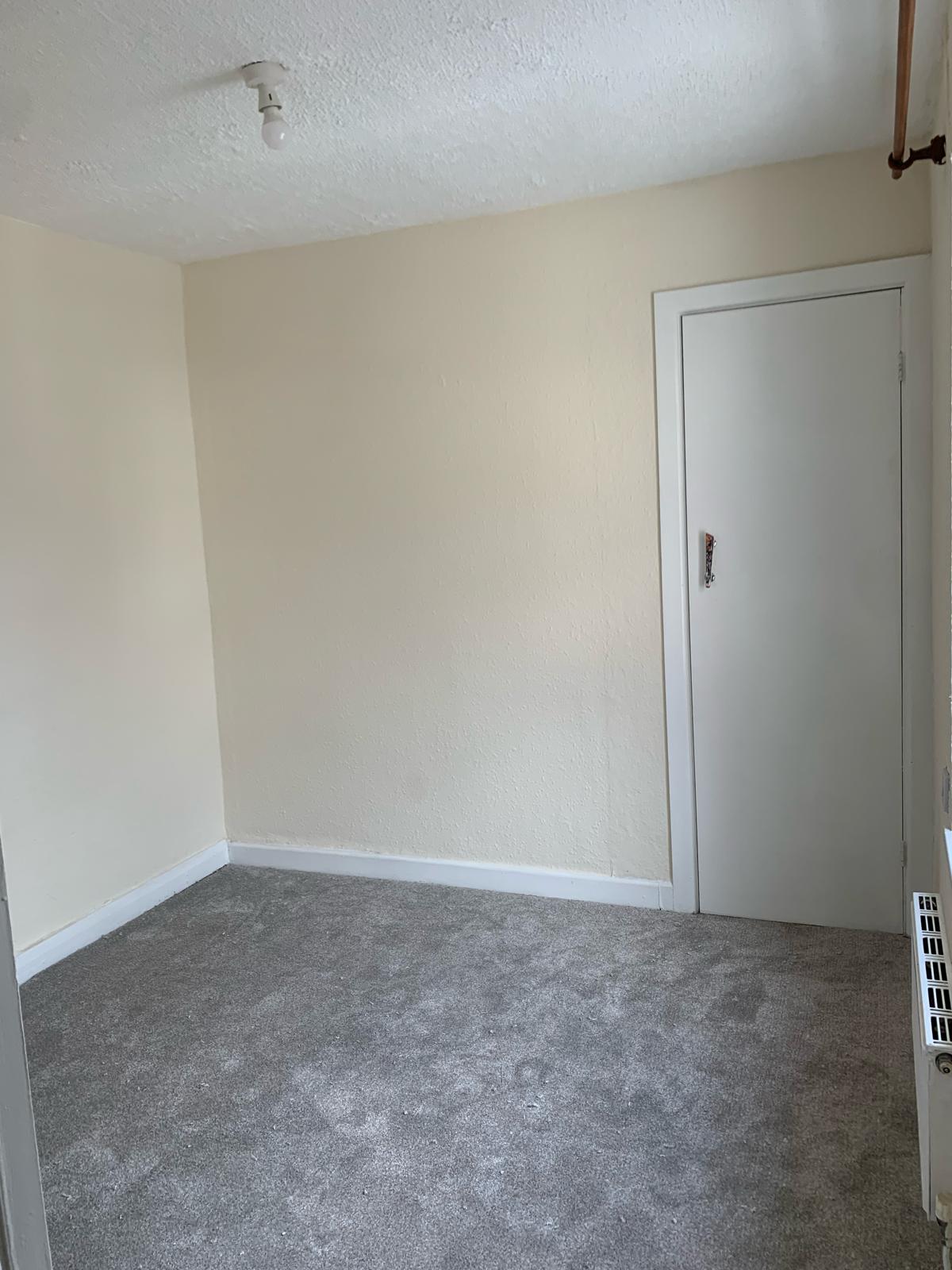 Well Presented 2 Bedroom Property For Sale