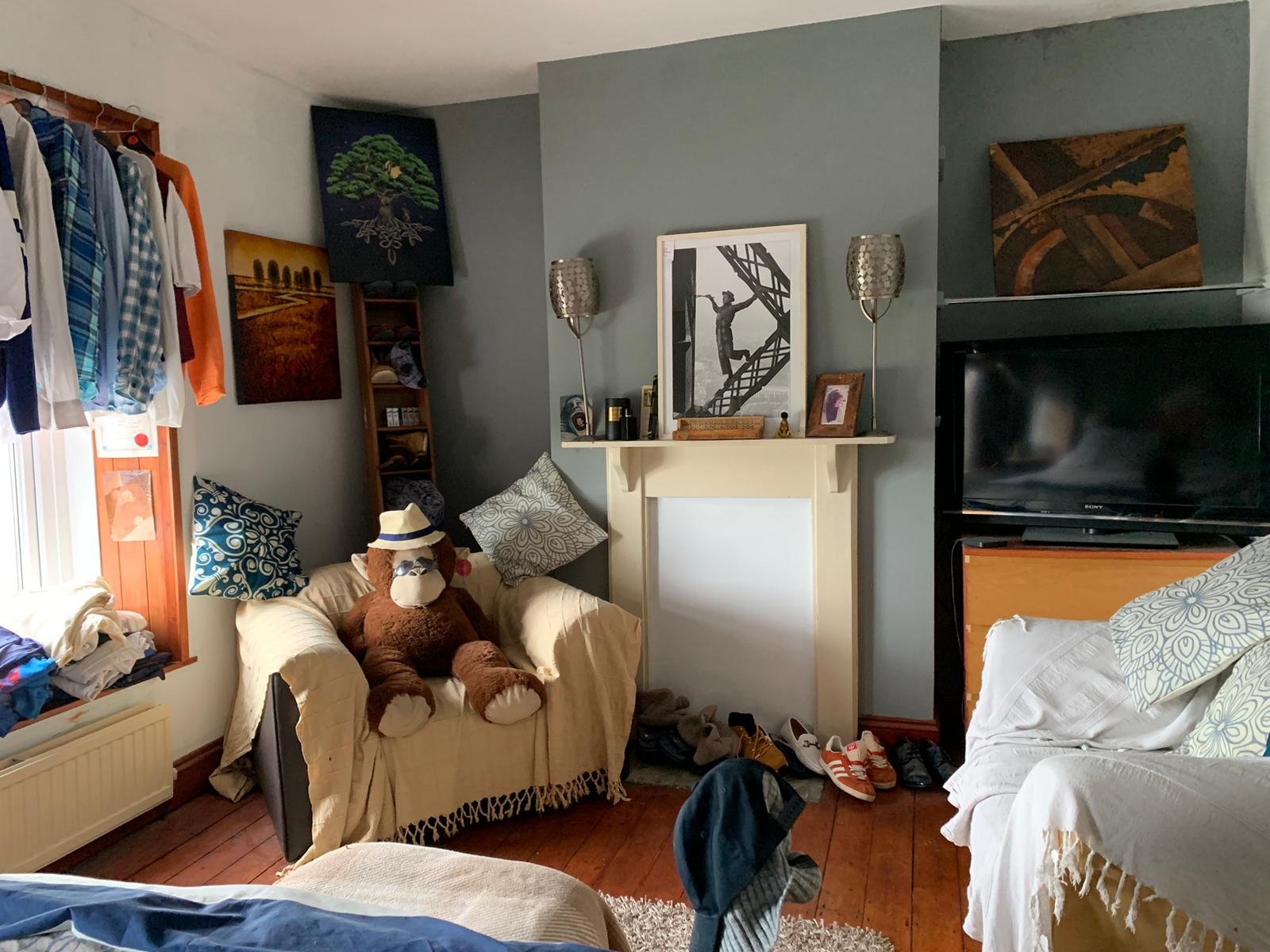 Spacious 2 Bedroom Terraced Property For Sale in Mount Pleasant